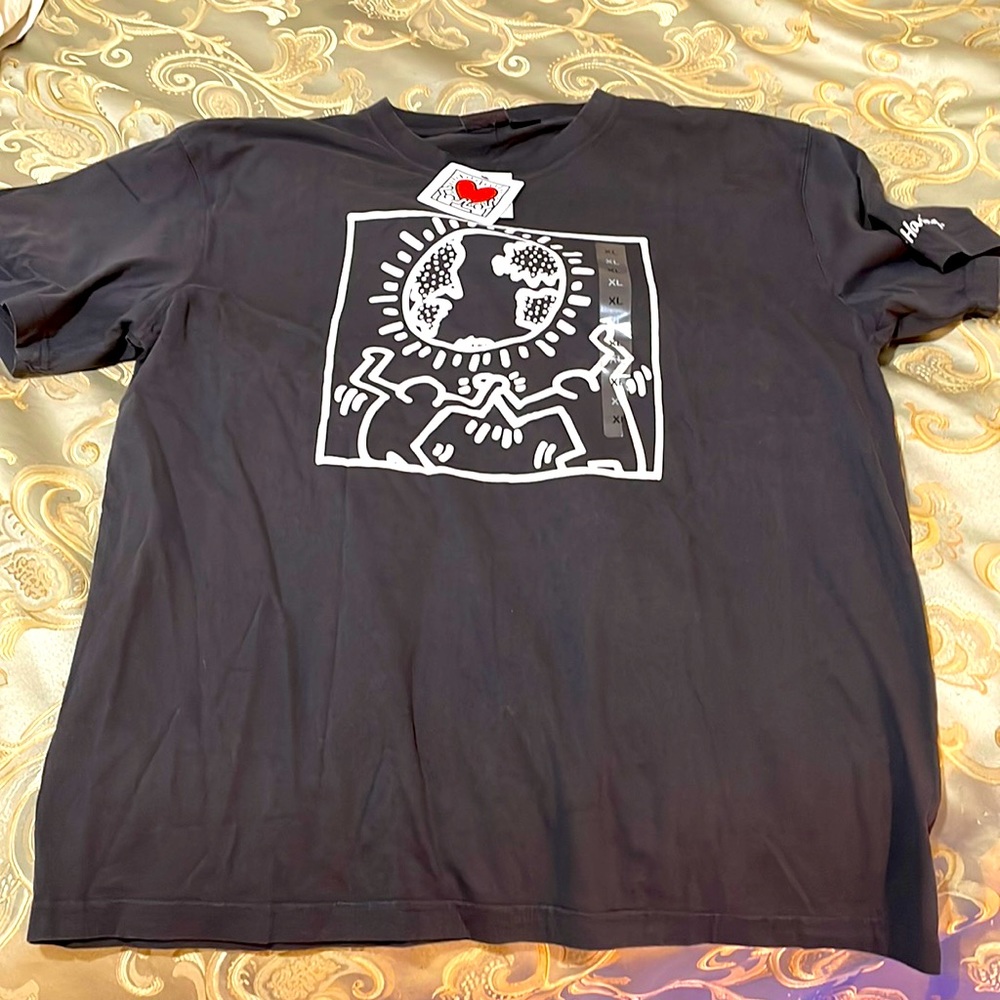 Limited edition Keith Harring CL in blacK!